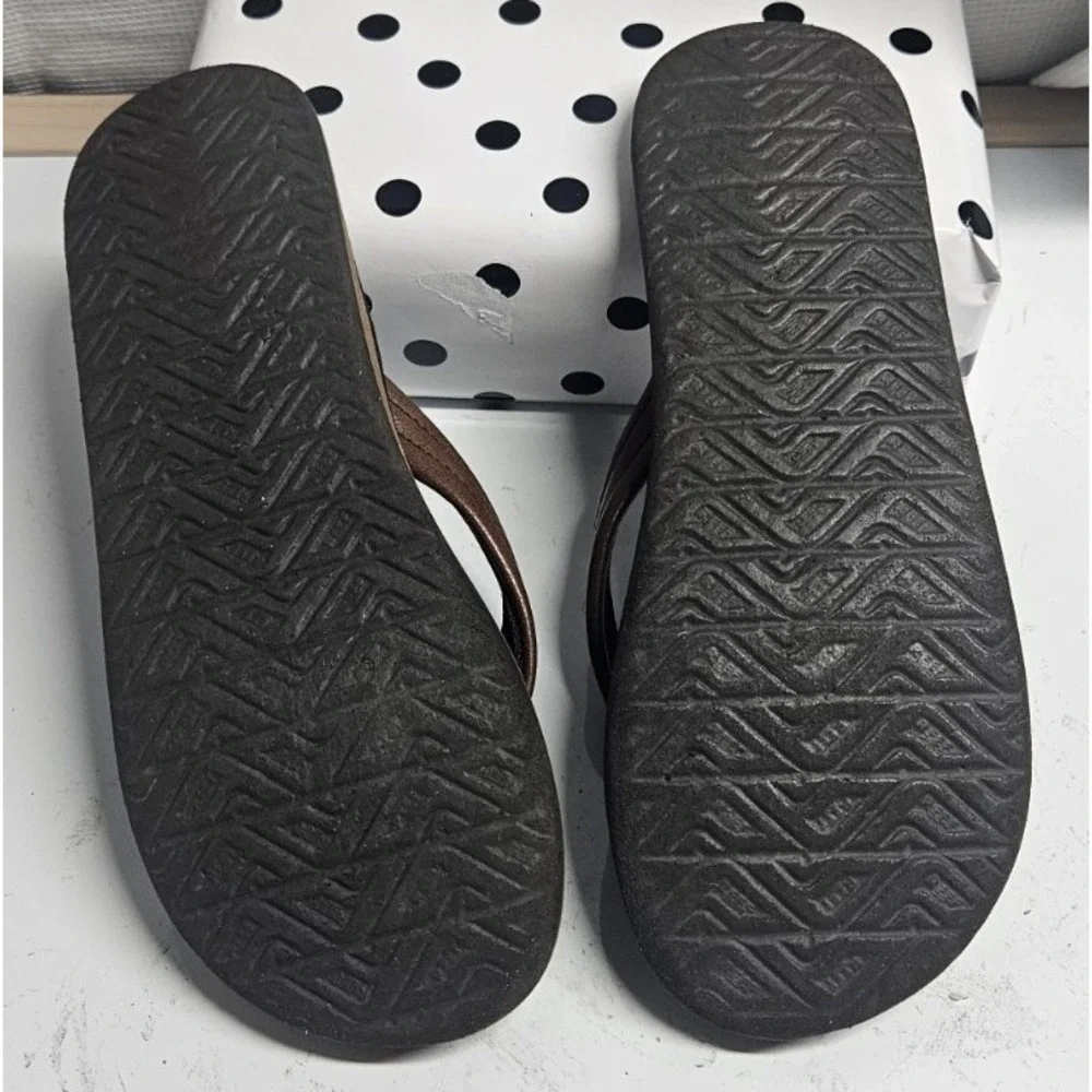 REEF‎ KIDS AHI flip flop sandals big kid EU 37/ US 6 brown faux leather upper